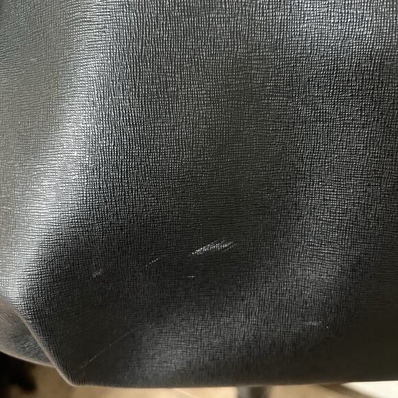 Dooney and Bourke Black Saffiano Leather Tote Handbag Red Interior Classic EUC - Picture 8 of 12